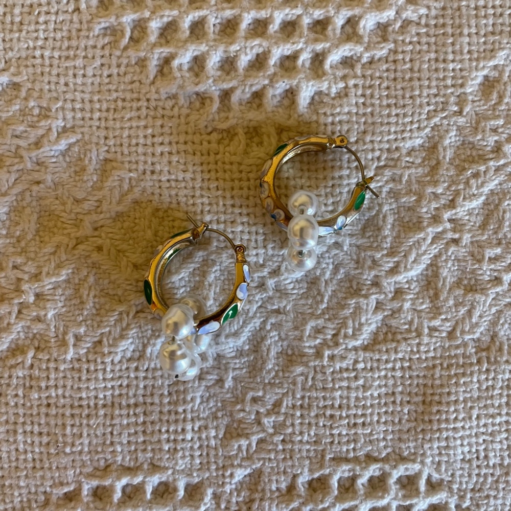 Floral Pearl Drop Earrings